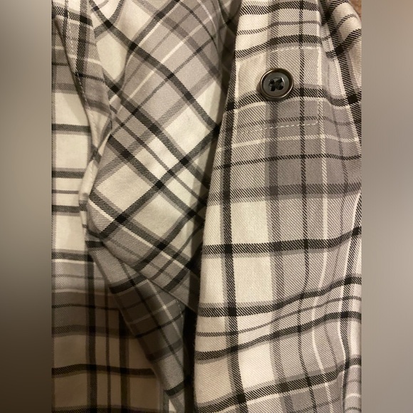 EXPRESS Men’s Grey White & Black Shirt - Size M - Picture 5 of 8